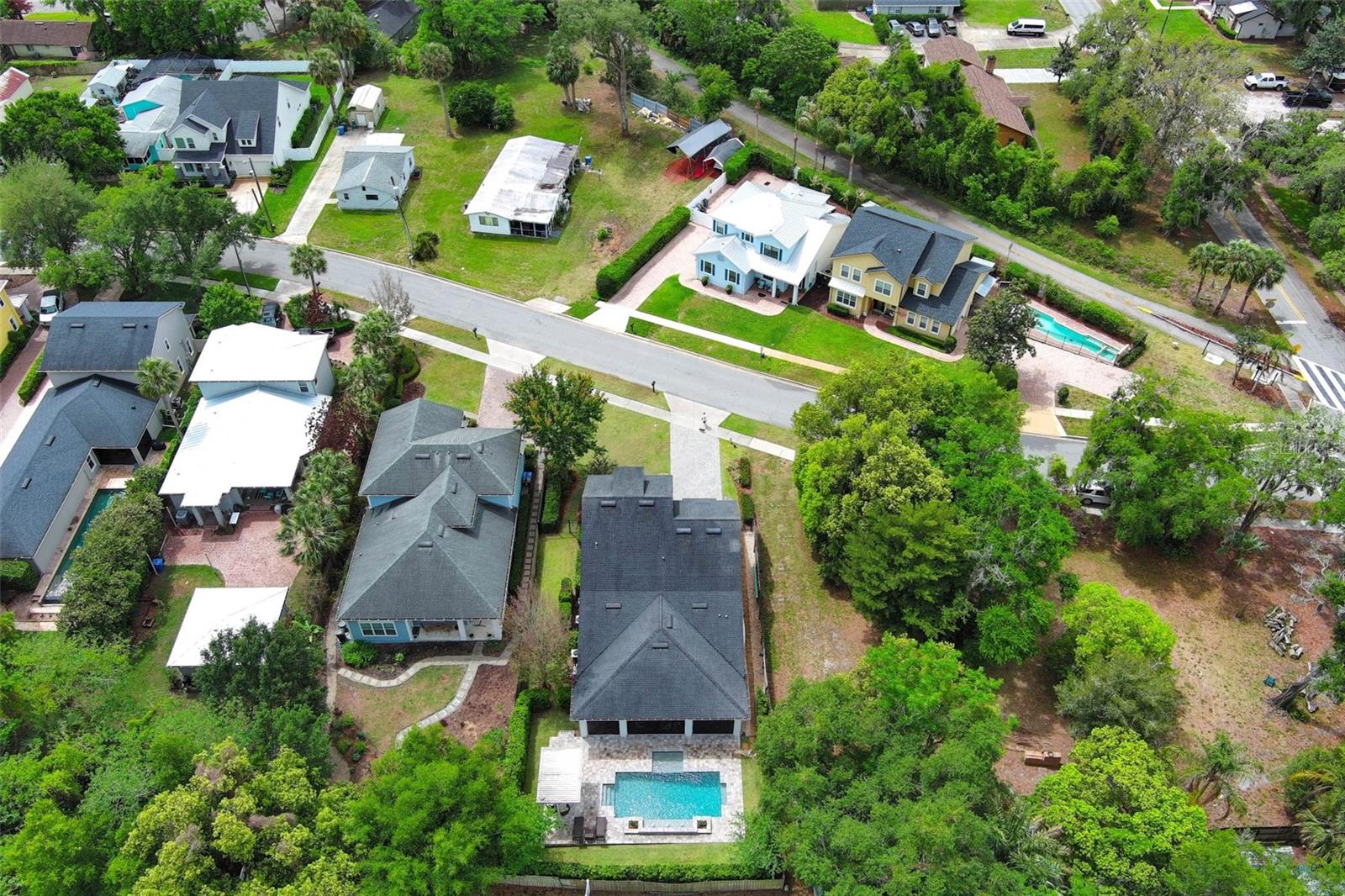 OAK RIDGE - Residential