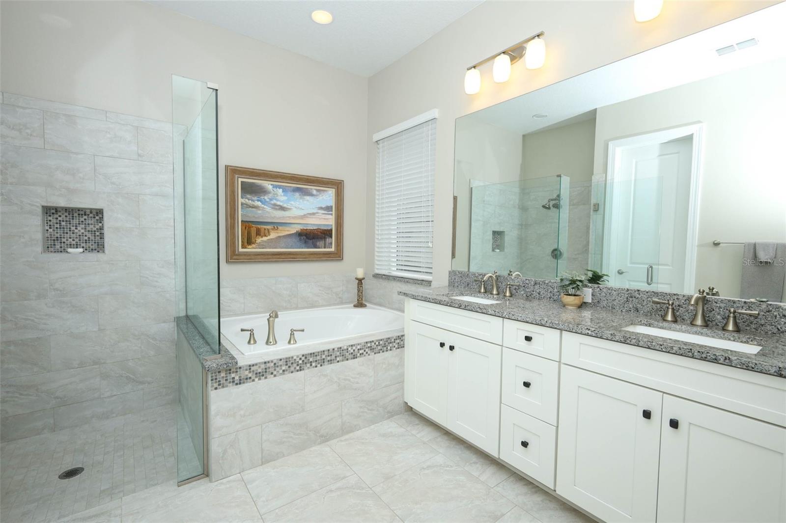 OAK RIDGE - Residential