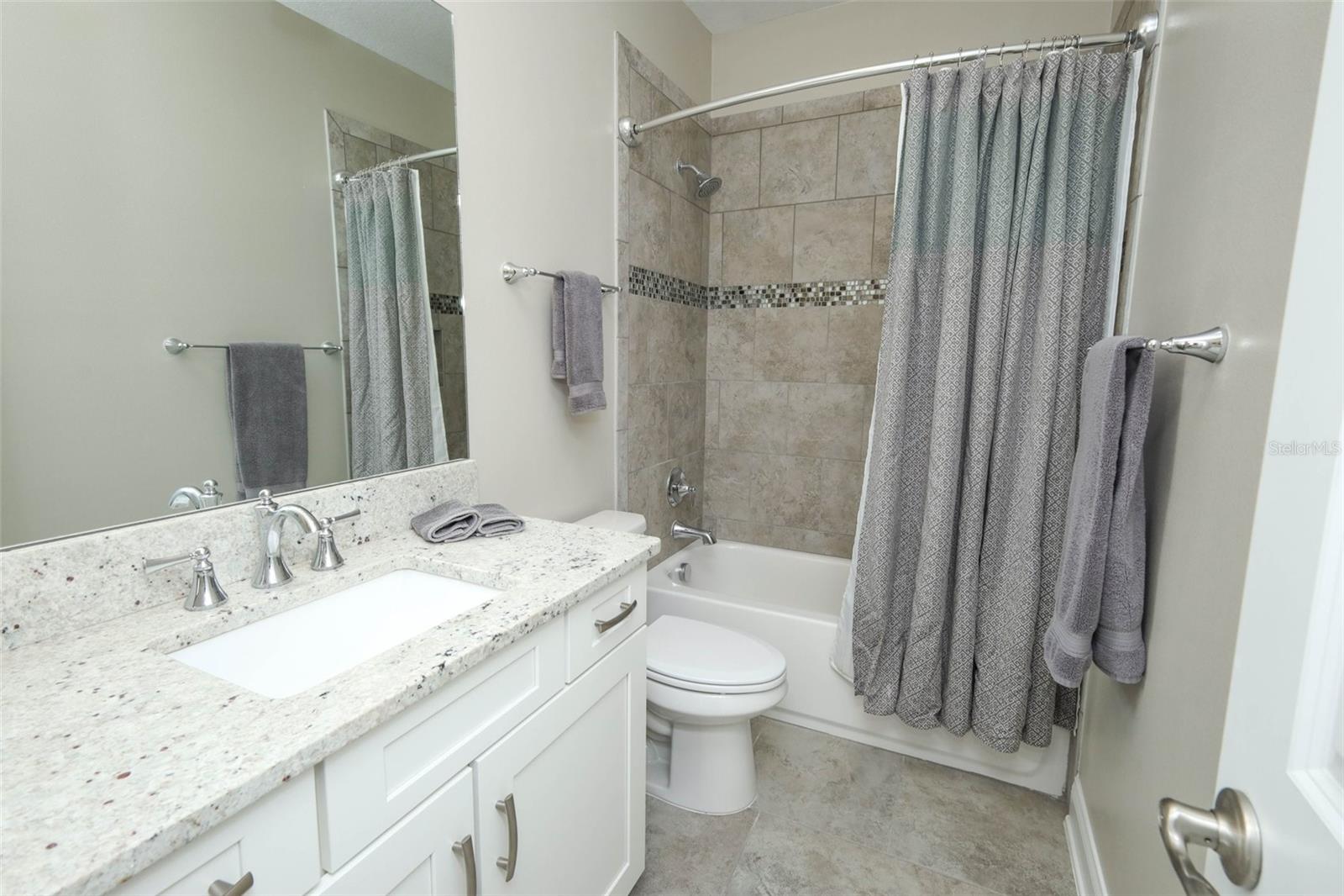 OAK RIDGE - Residential