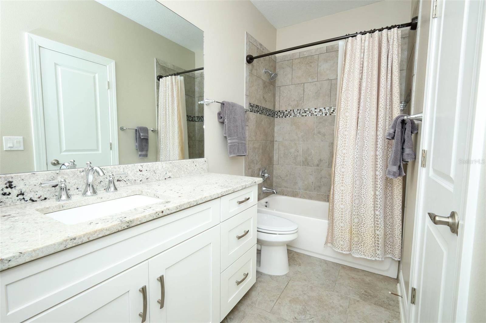 OAK RIDGE - Residential