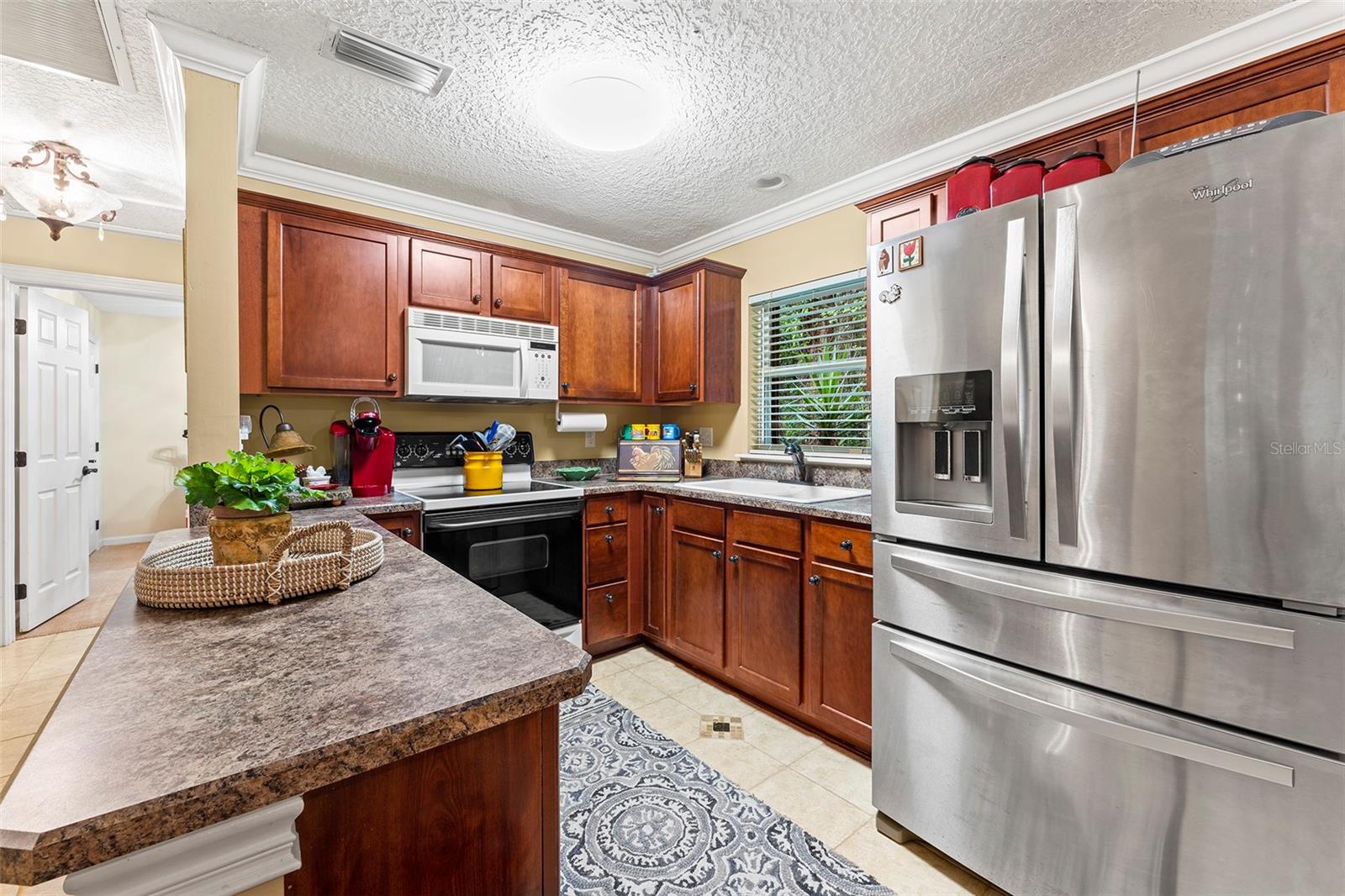 COLEE COVE ESTATES - Residential