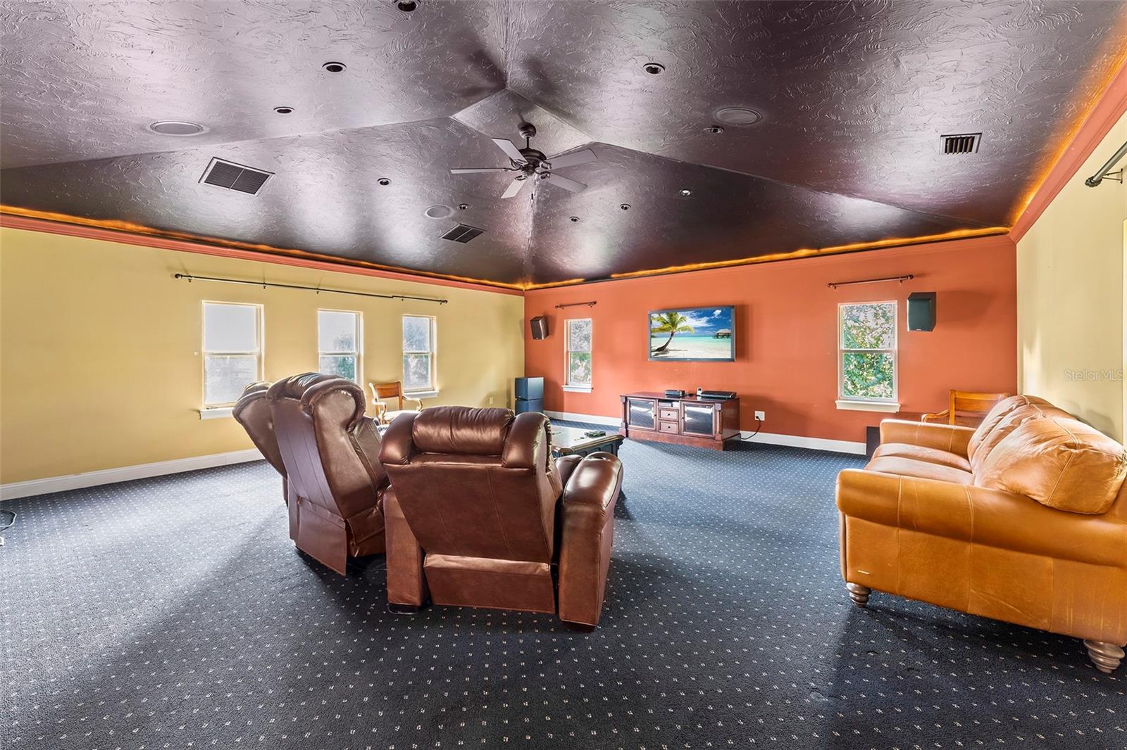 COLEE COVE ESTATES - Residential