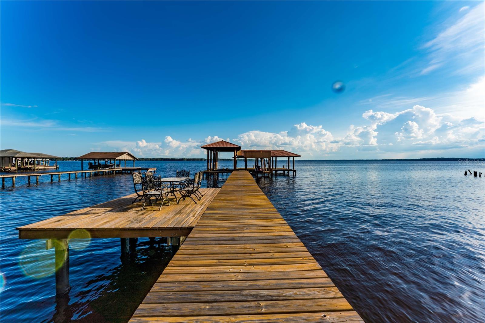 COLEE COVE ESTATES - Residential