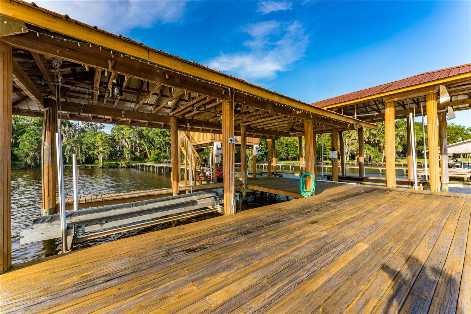 COLEE COVE ESTATES - Residential