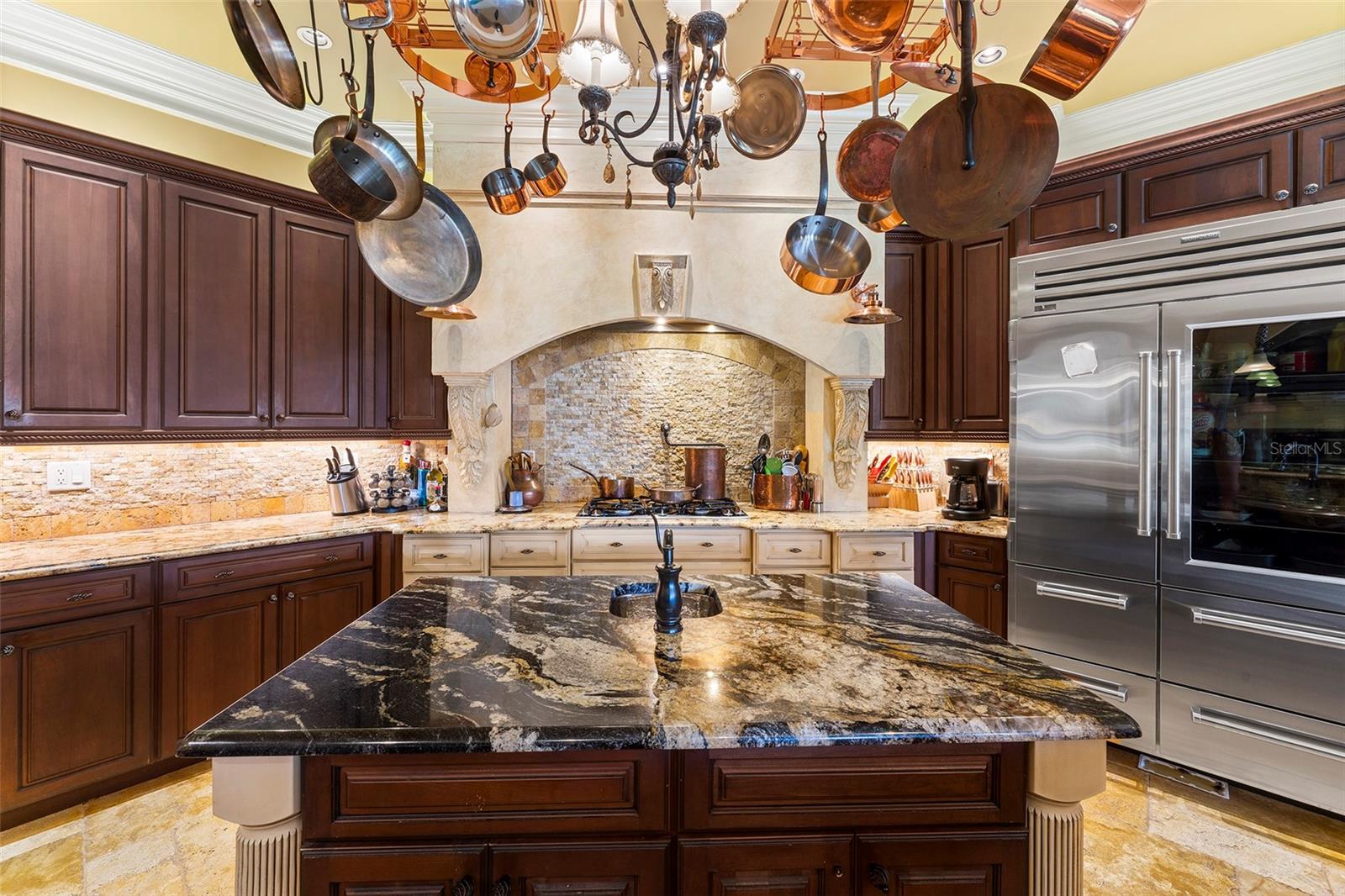 COLEE COVE ESTATES - Residential