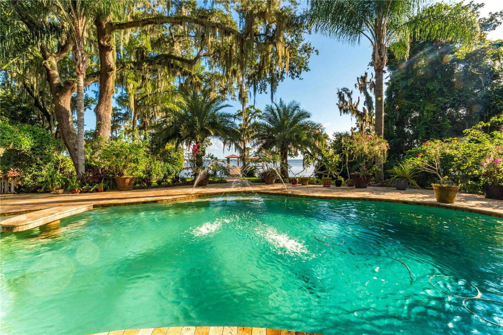 COLEE COVE ESTATES - Residential