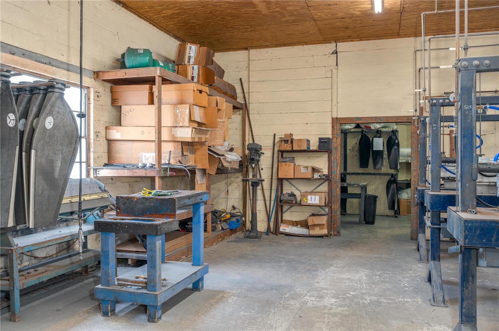 COUNTRY CLUB ESTATES - Commercial Sale