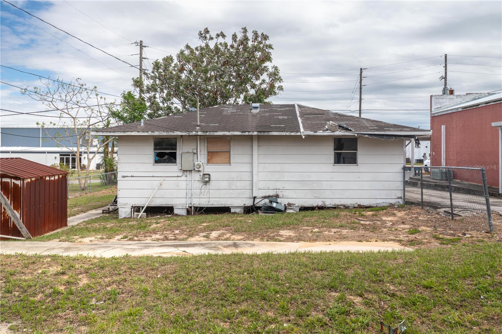 COUNTRY CLUB ESTATES - Commercial Sale