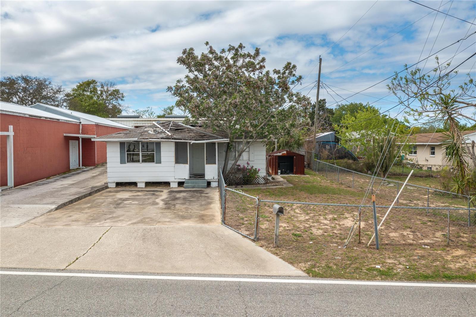 COUNTRY CLUB ESTATES - Commercial Sale