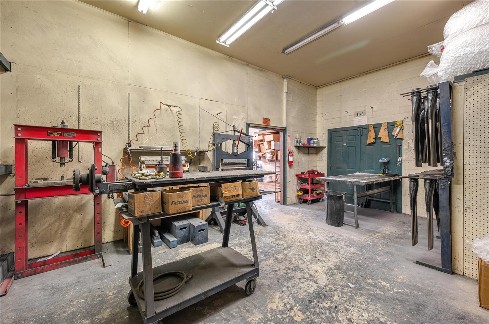 COUNTRY CLUB ESTATES - Commercial Sale