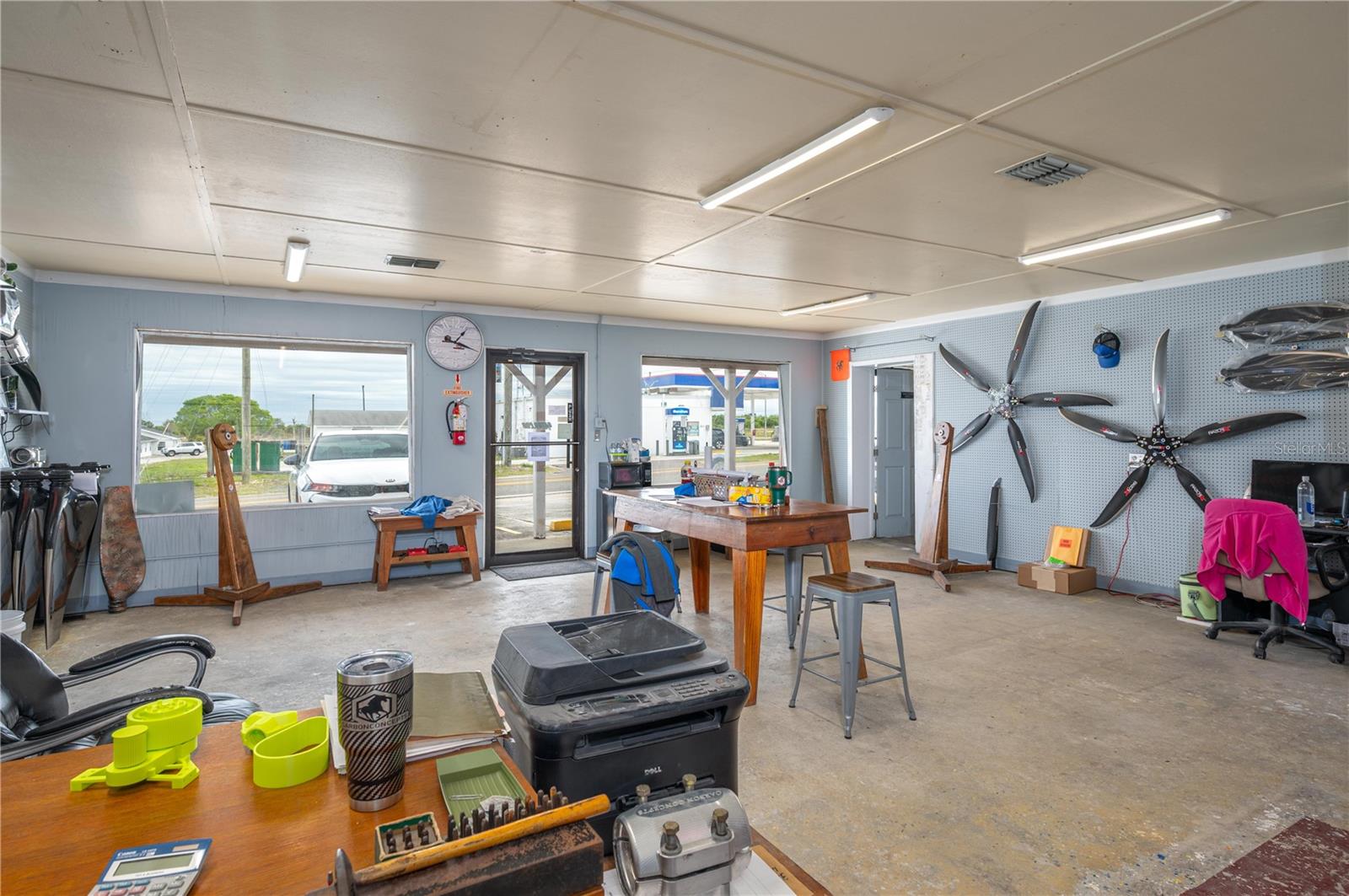 COUNTRY CLUB ESTATES - Commercial Sale