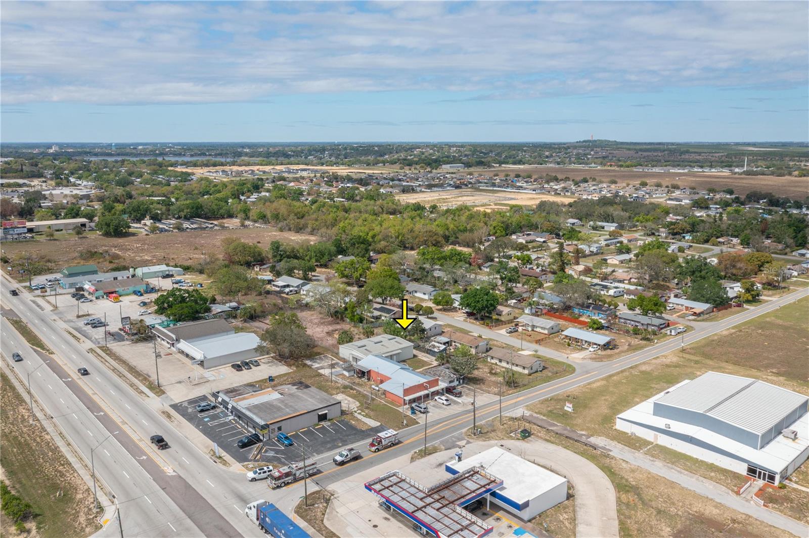 COUNTRY CLUB ESTATES - Commercial Sale