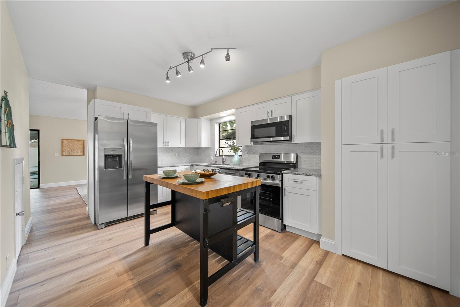 COUNTRY PLACE UNIT 5 - Residential