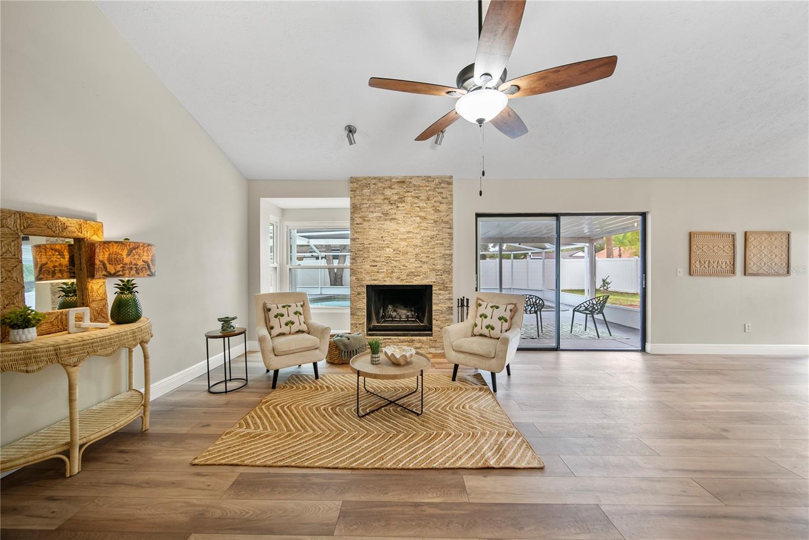 COUNTRY PLACE UNIT 5 - Residential