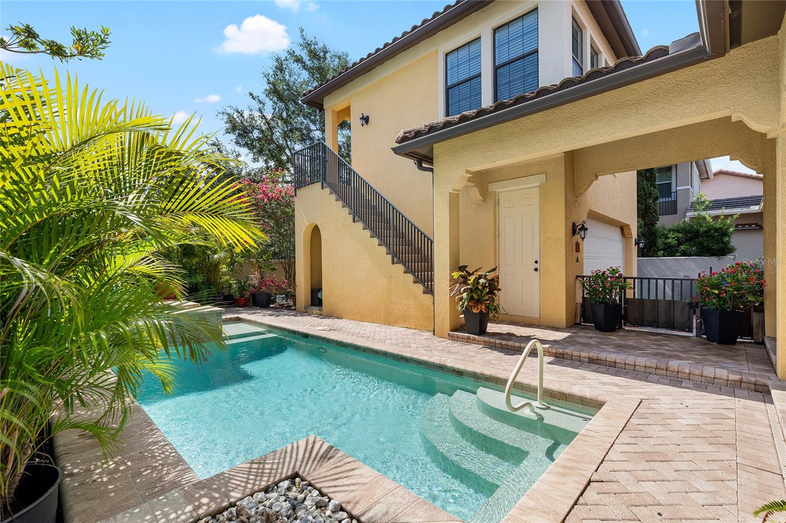 6113 YEATS MANOR DRIVE