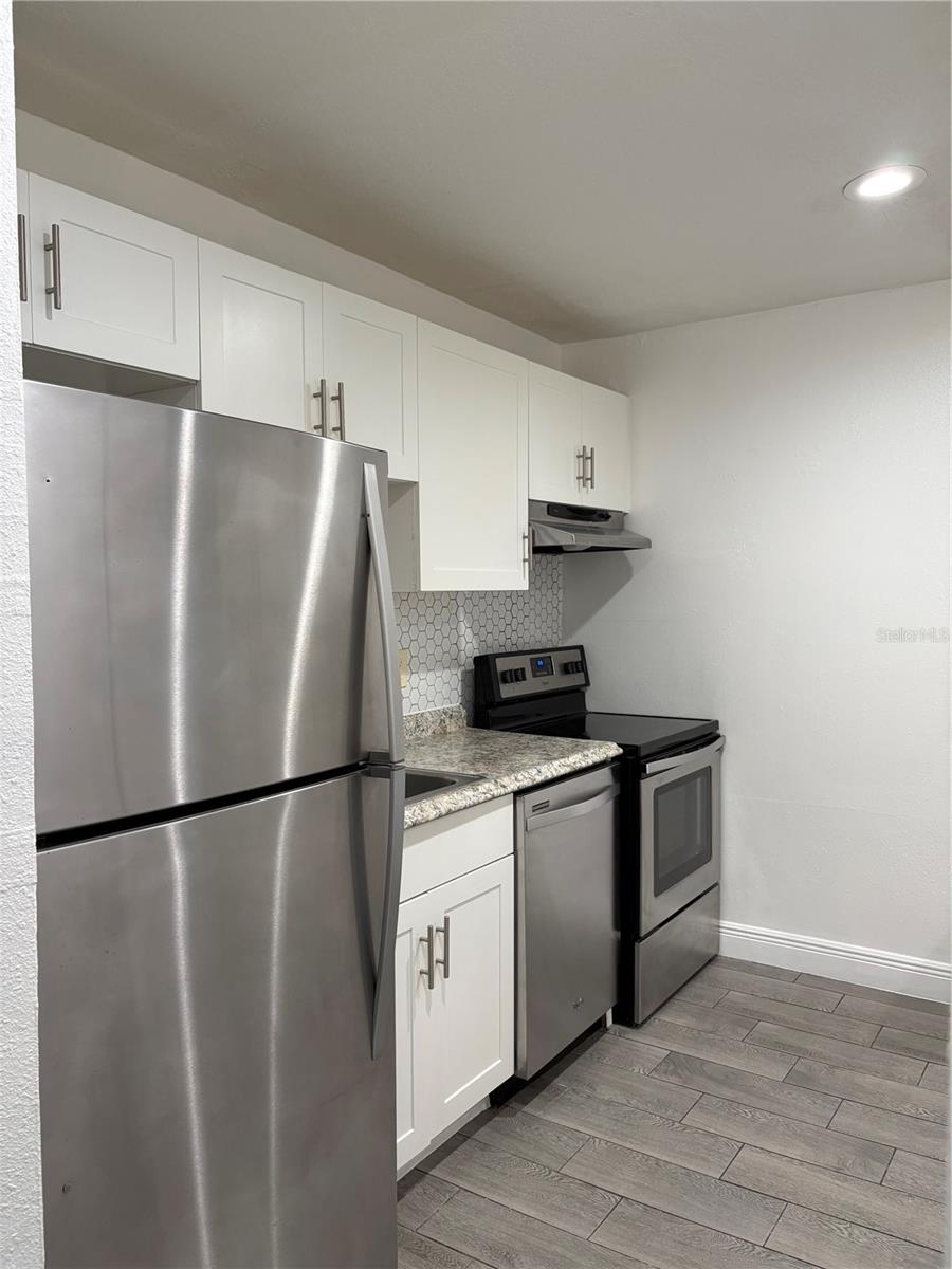 HUNTINGTON ON GREEN CONDO - Residential