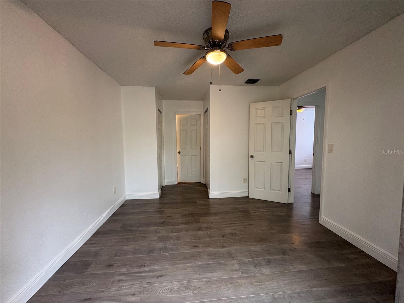 HUNTINGTON ON GREEN CONDO - Residential