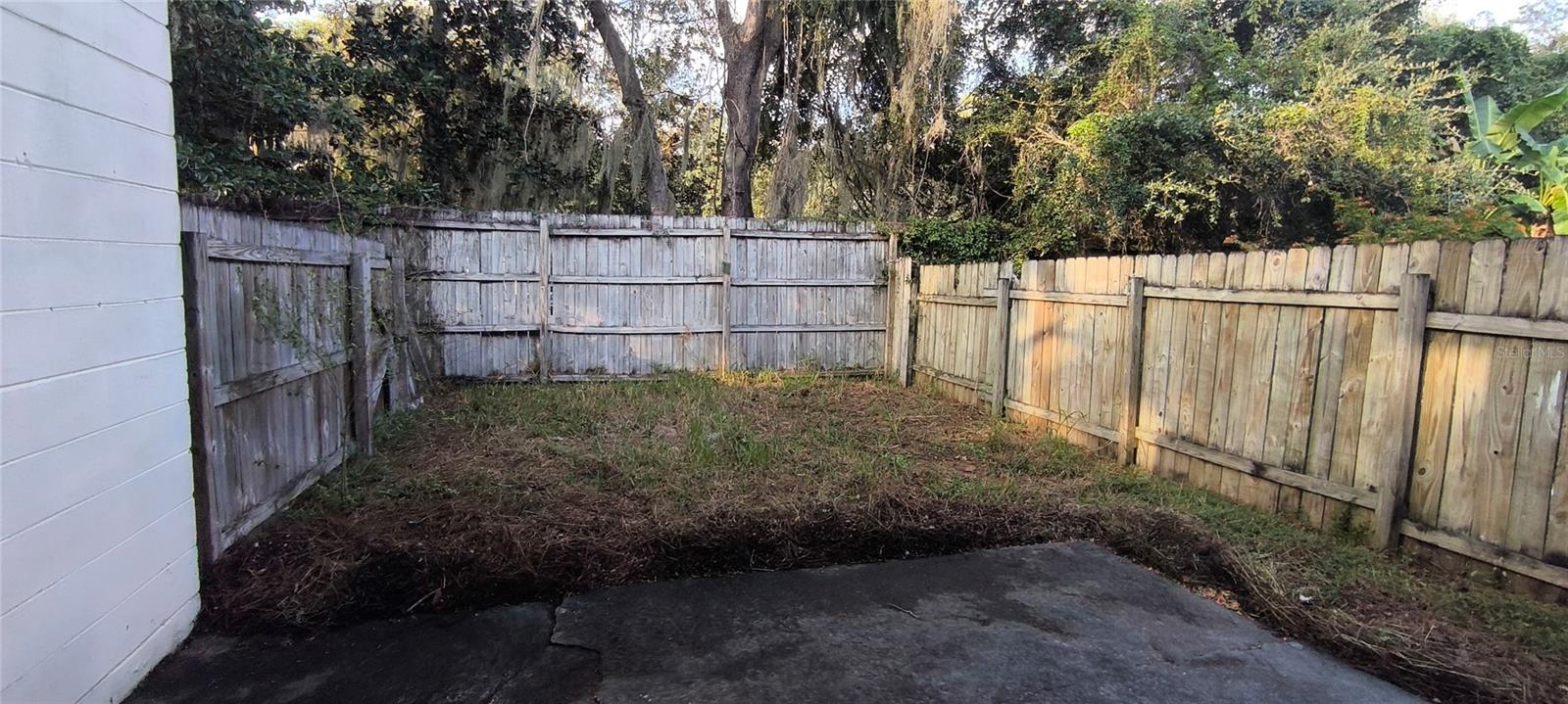 PHOENIX SUB NAPIER GRT - Residential Lease