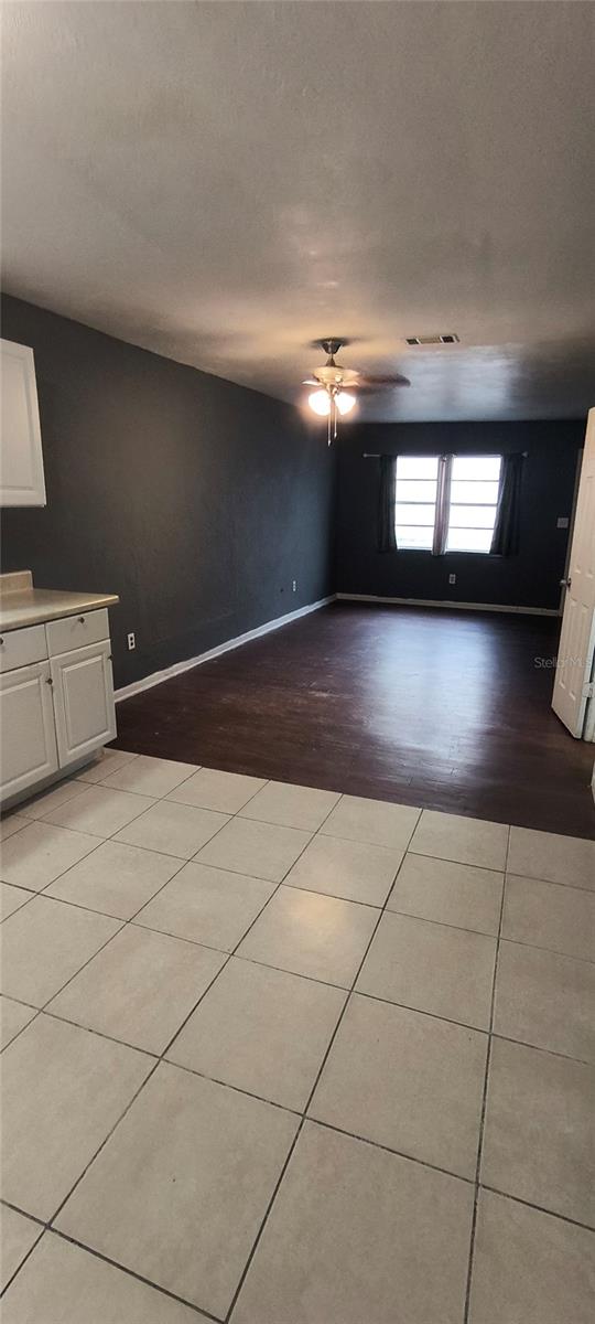 PHOENIX SUB NAPIER GRT - Residential Lease