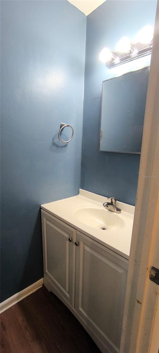 PHOENIX SUB NAPIER GRT - Residential Lease