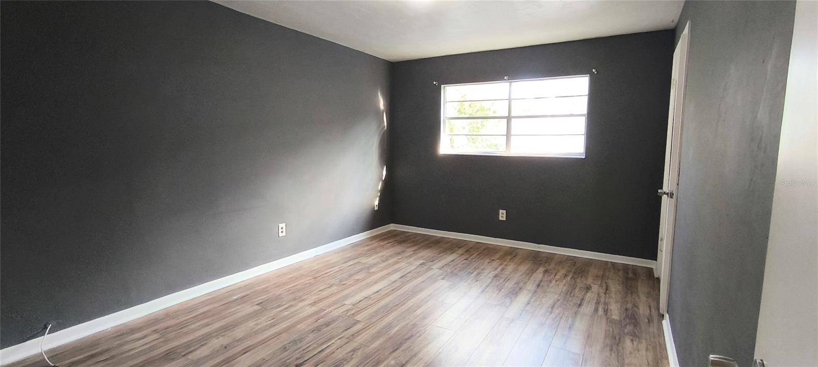 PHOENIX SUB NAPIER GRT - Residential Lease