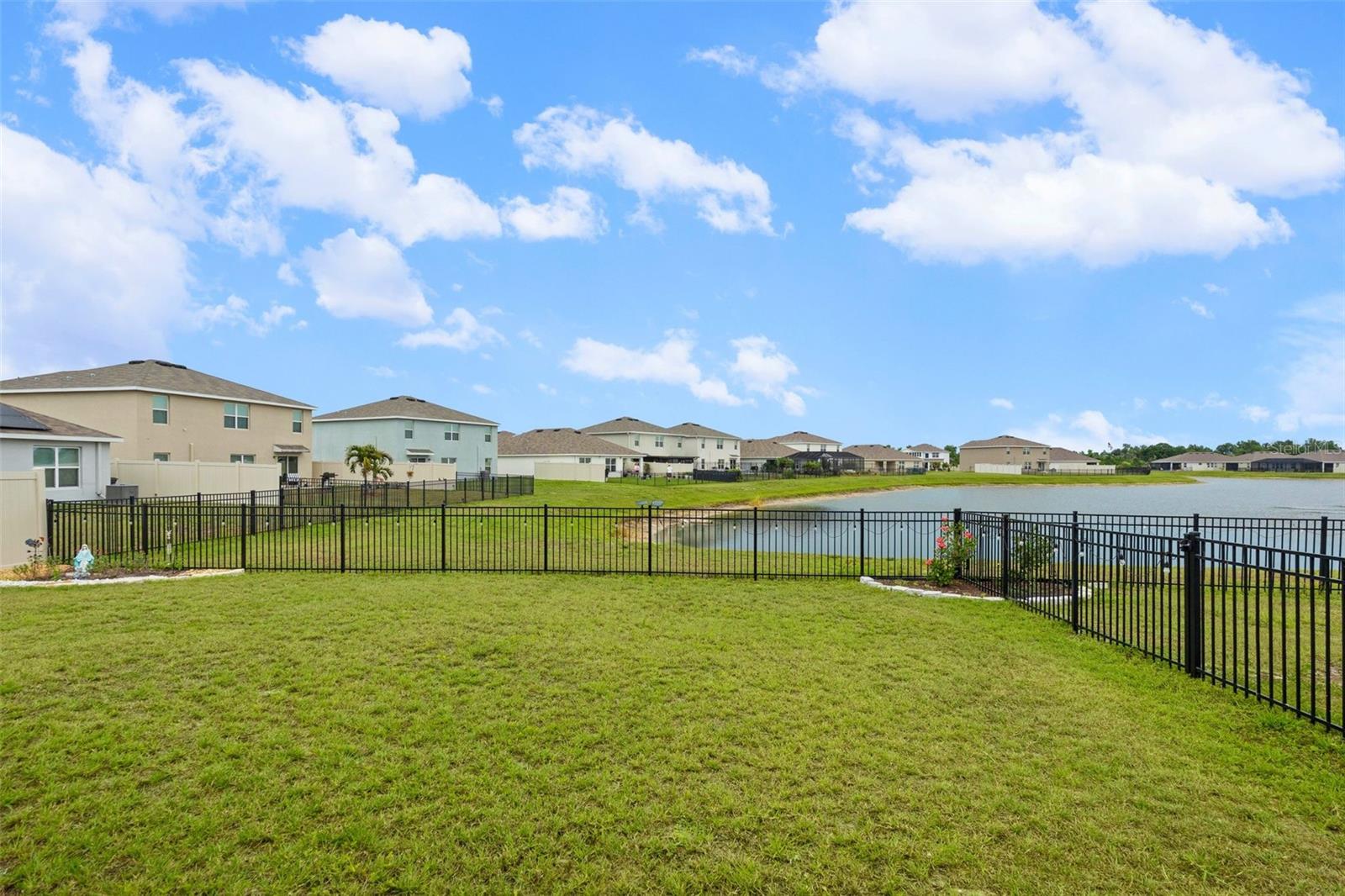 BELLA LAGO PH I - Residential