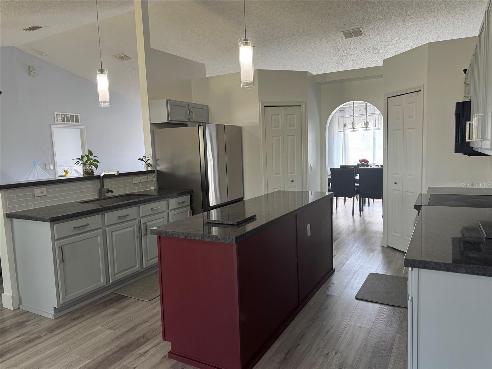 LAKE JACKSON RIDGE - Residential