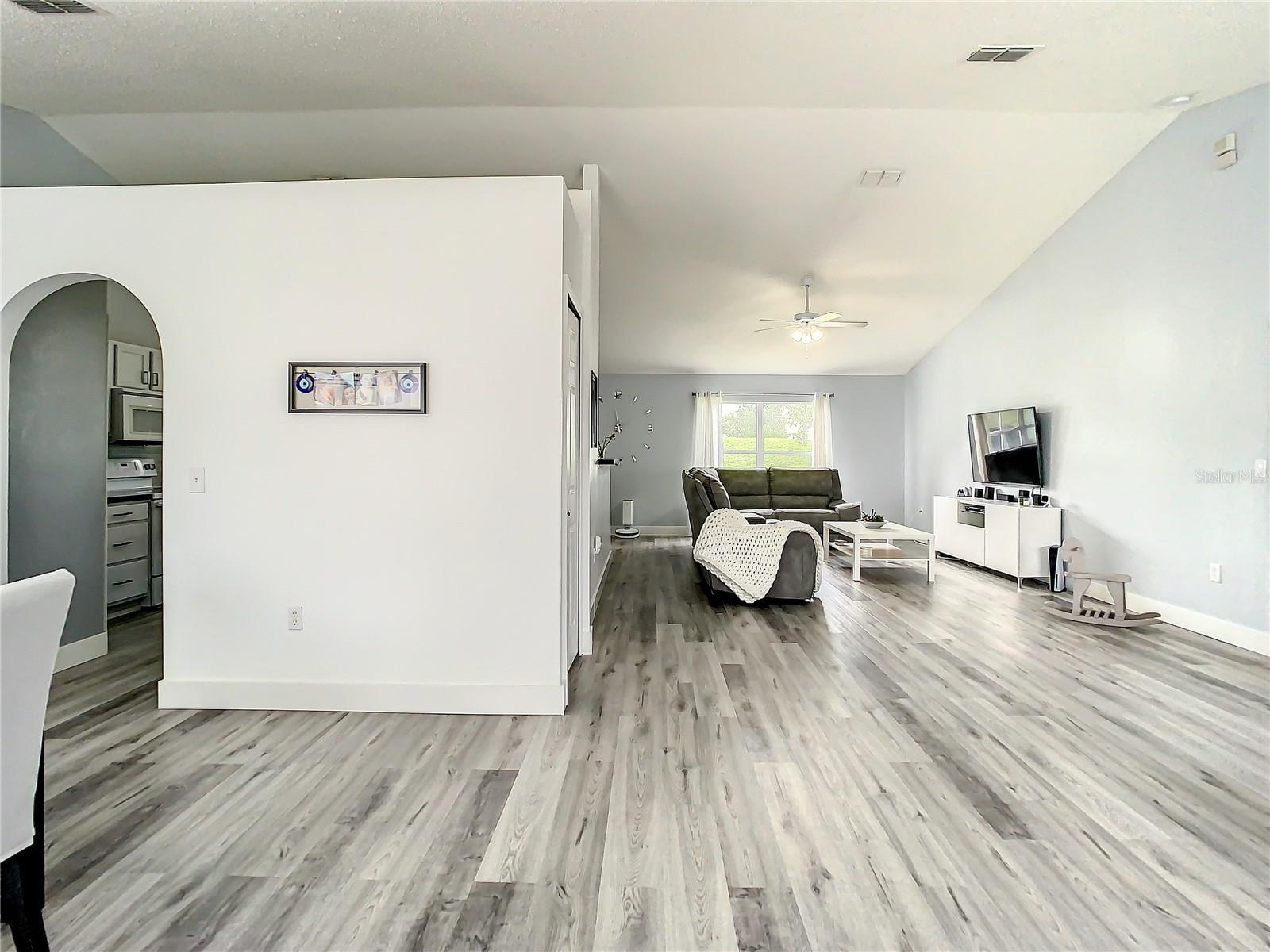 LAKE JACKSON RIDGE - Residential