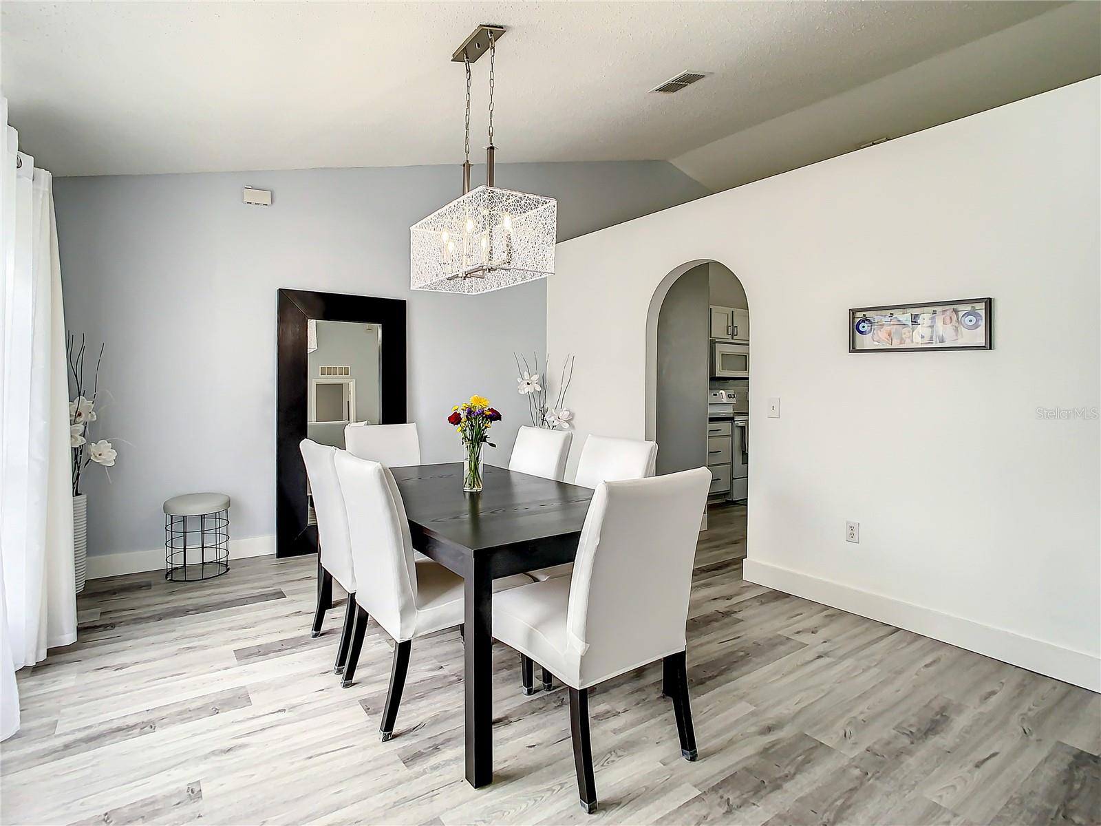 LAKE JACKSON RIDGE - Residential