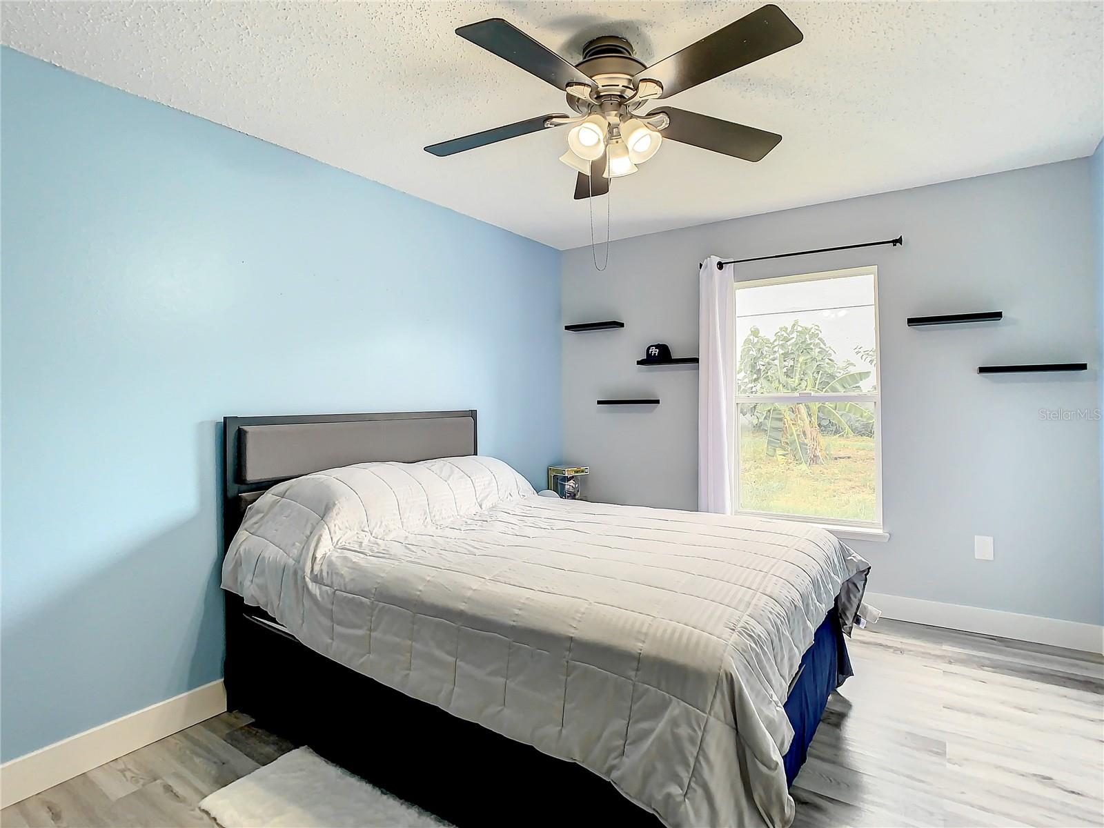 LAKE JACKSON RIDGE - Residential