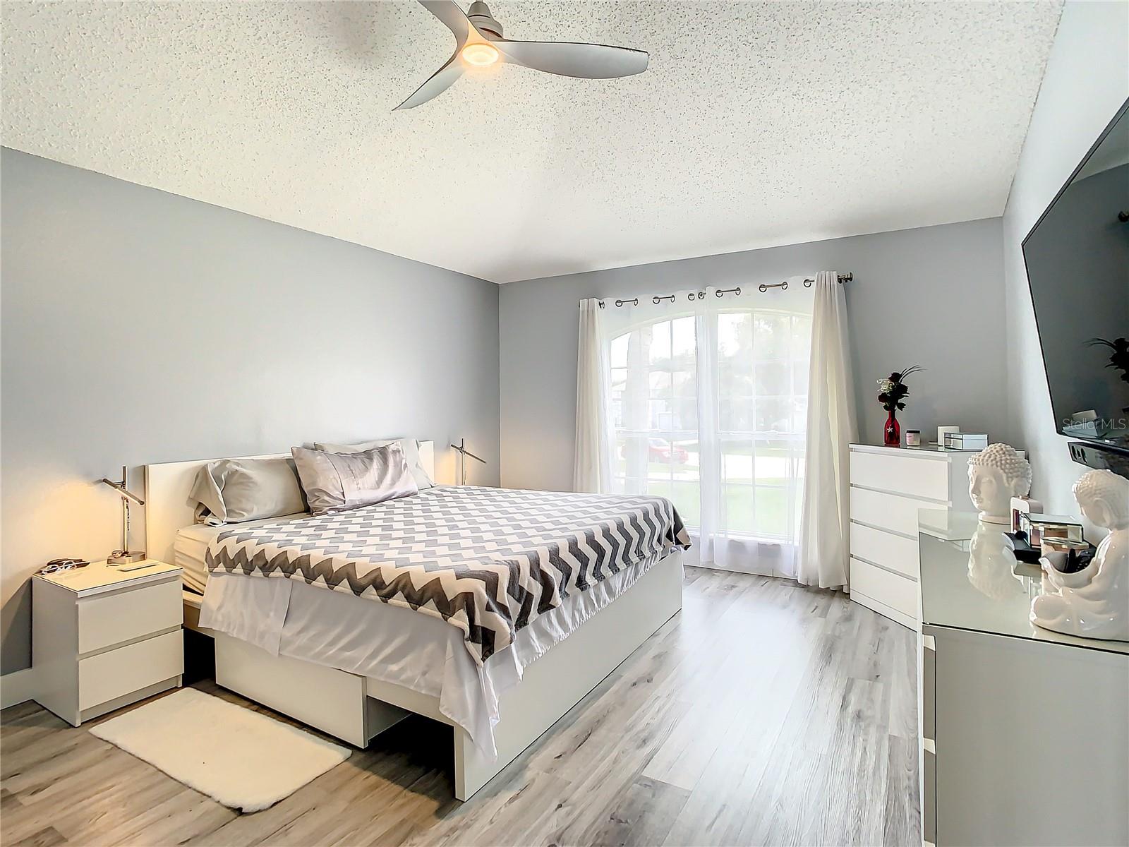 LAKE JACKSON RIDGE - Residential