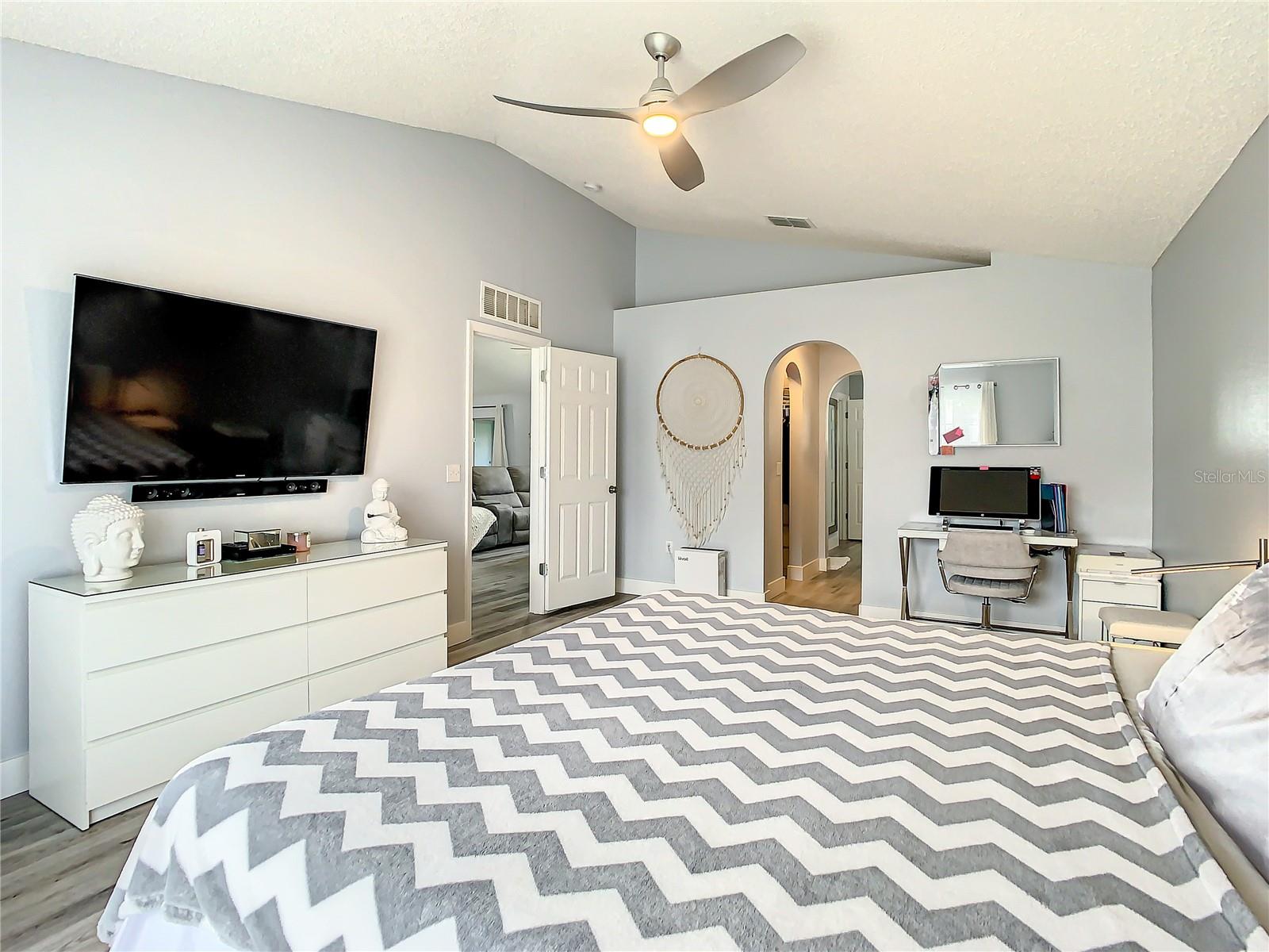 LAKE JACKSON RIDGE - Residential