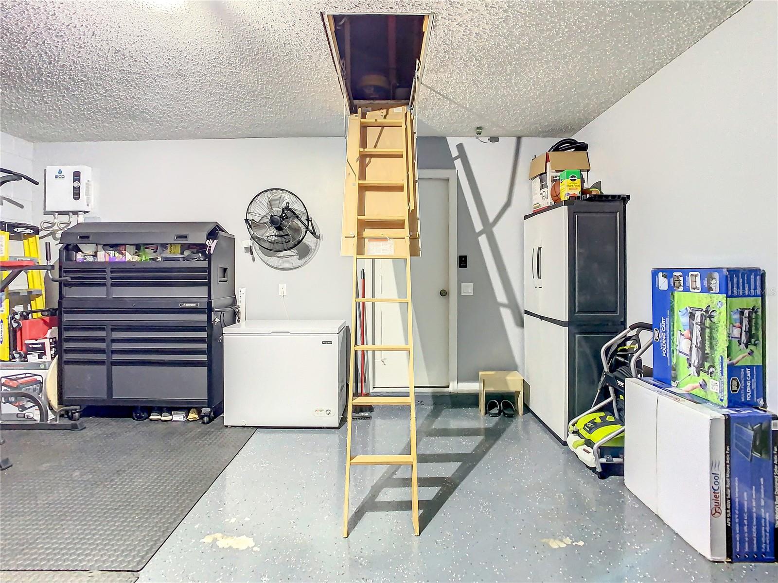 LAKE JACKSON RIDGE - Residential