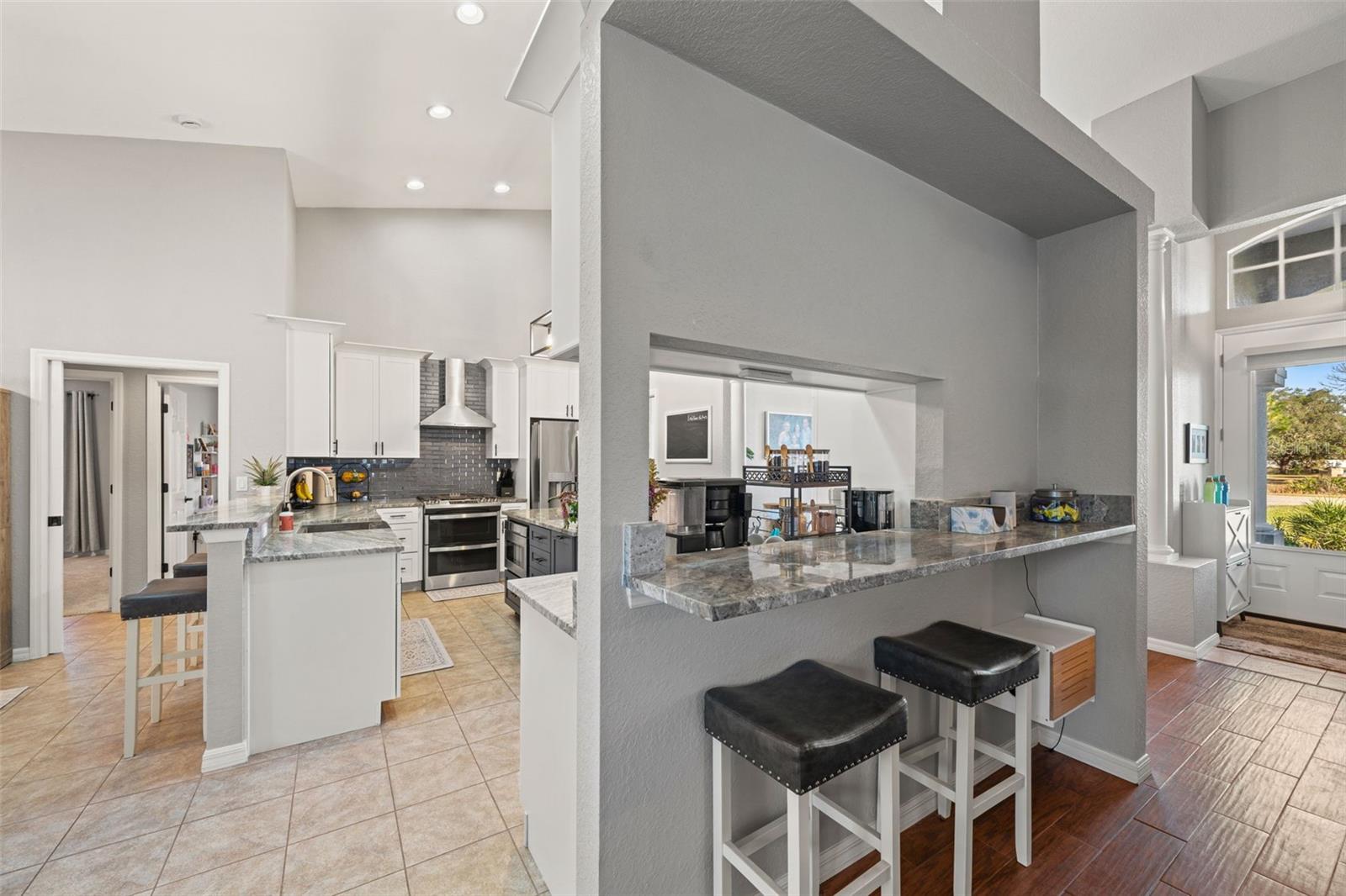 ROYAL HIGHLANDS - Residential