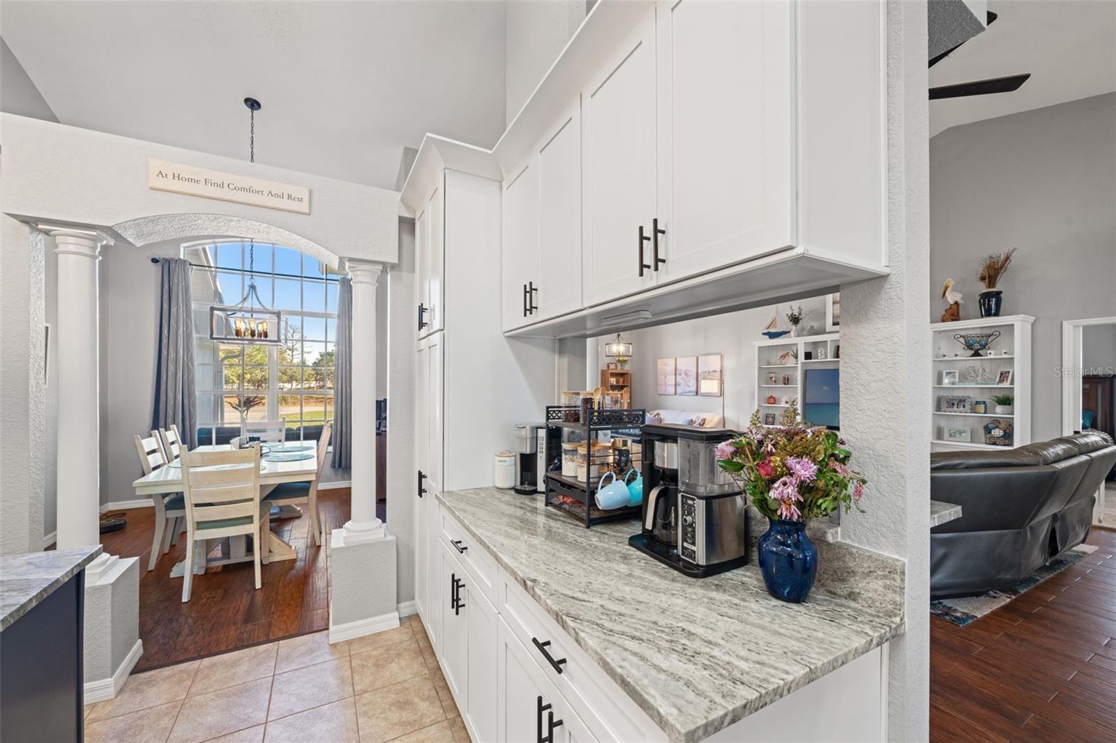 ROYAL HIGHLANDS - Residential