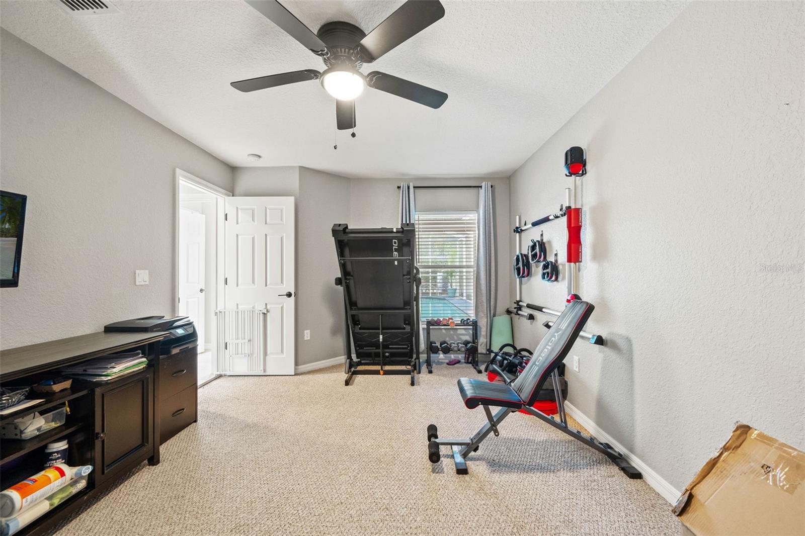 ROYAL HIGHLANDS - Residential