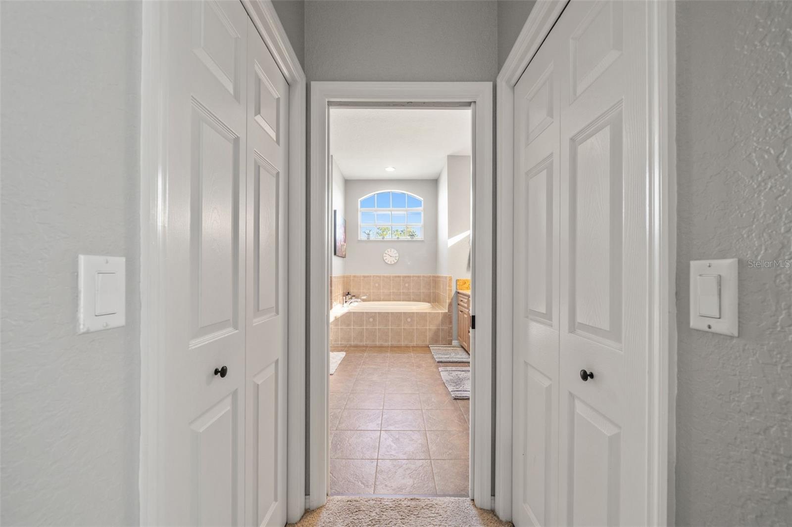 ROYAL HIGHLANDS - Residential