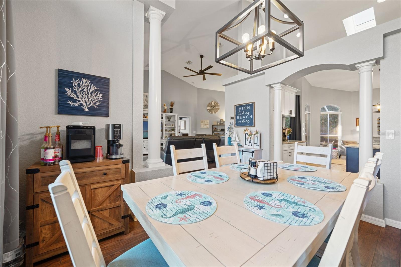 ROYAL HIGHLANDS - Residential