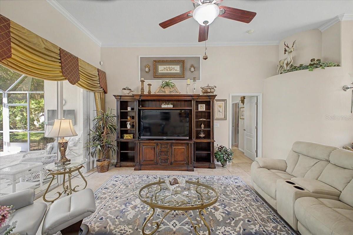 BREAKAWAY TRAIL PH 02 - Residential