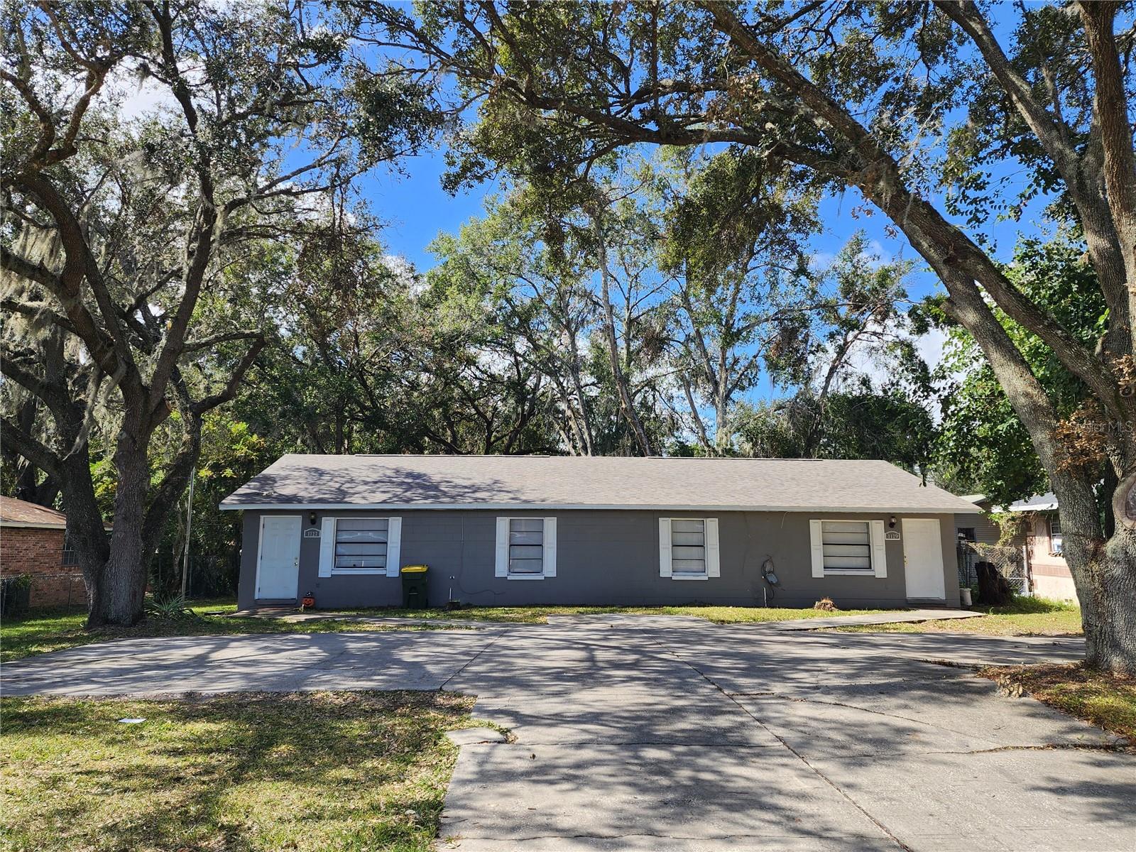 LEESBURG LINCOLN PLACE - Residential Income
