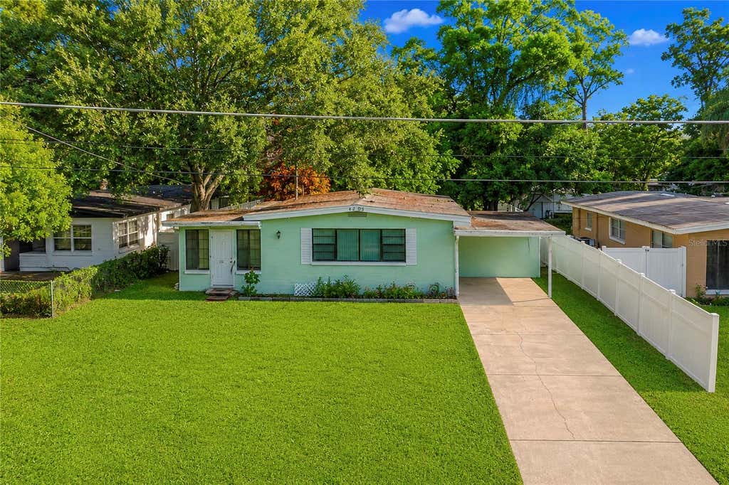 Photo of 4205 Mizell Street, Orlando, FL 32812 (MLS # O6432279)