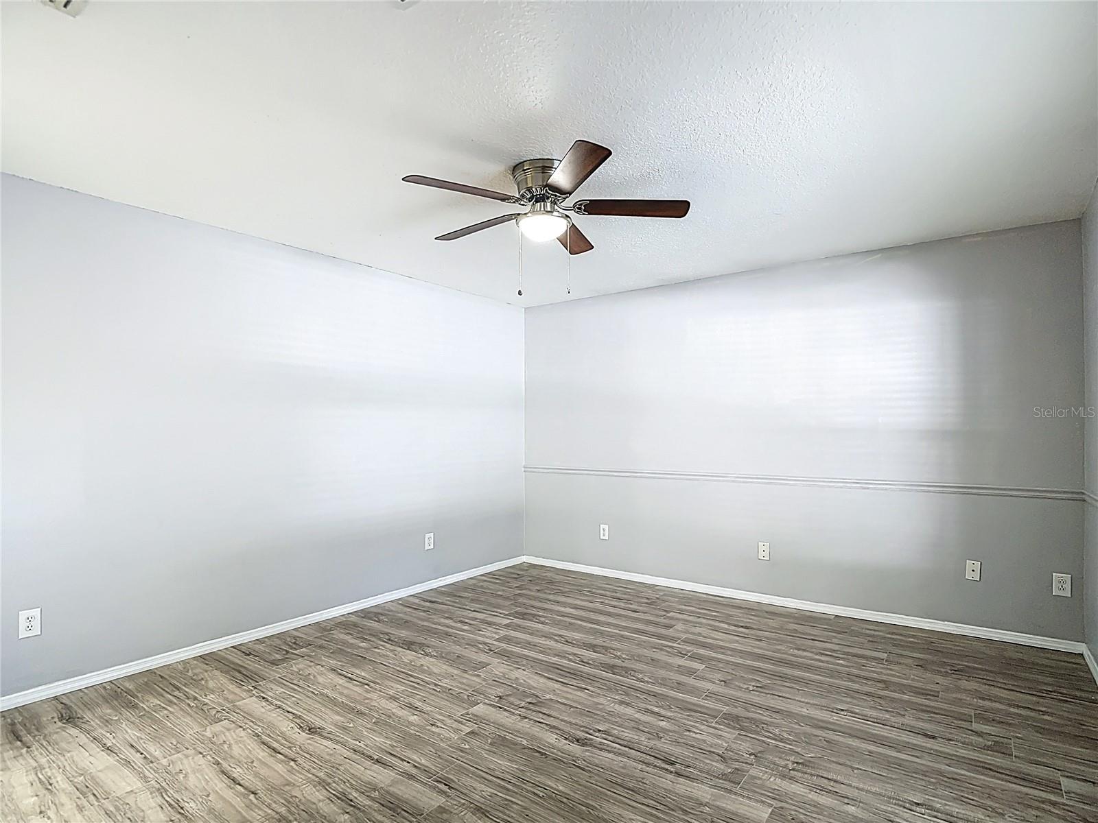 ASHLEY LAKES - Residential