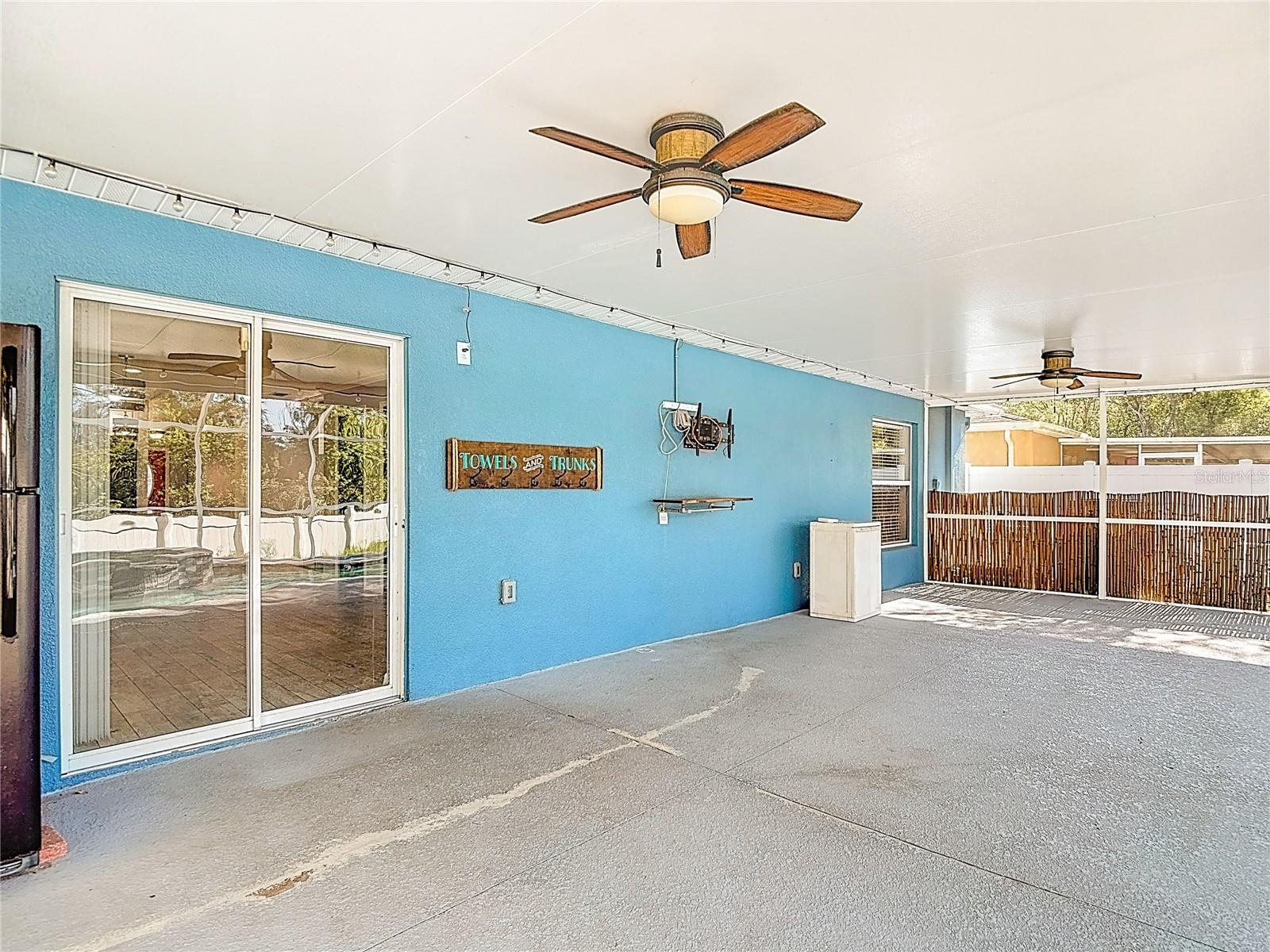 ASHLEY LAKES - Residential