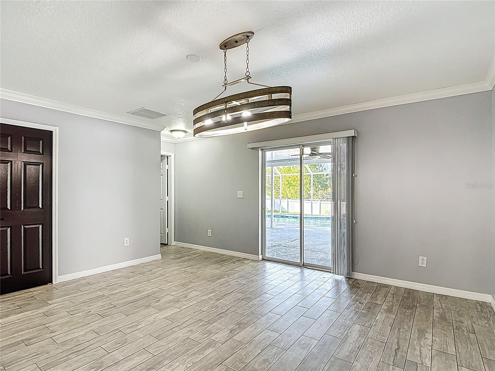 ASHLEY LAKES - Residential