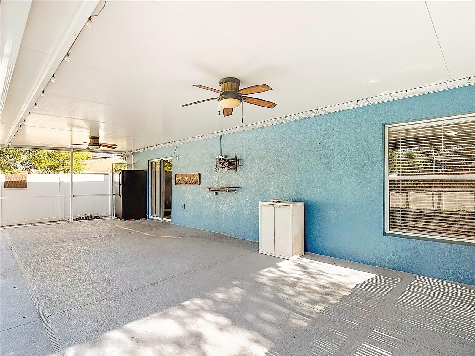 ASHLEY LAKES - Residential