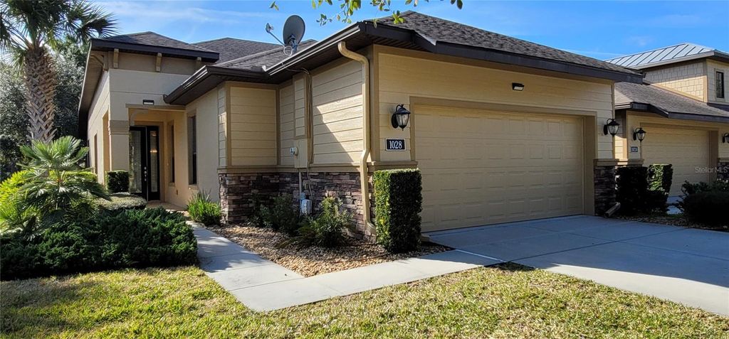 Photo of 1028 Kilkenny Lane, Ormond Beach, FL 32174 (MLS # FC314520)