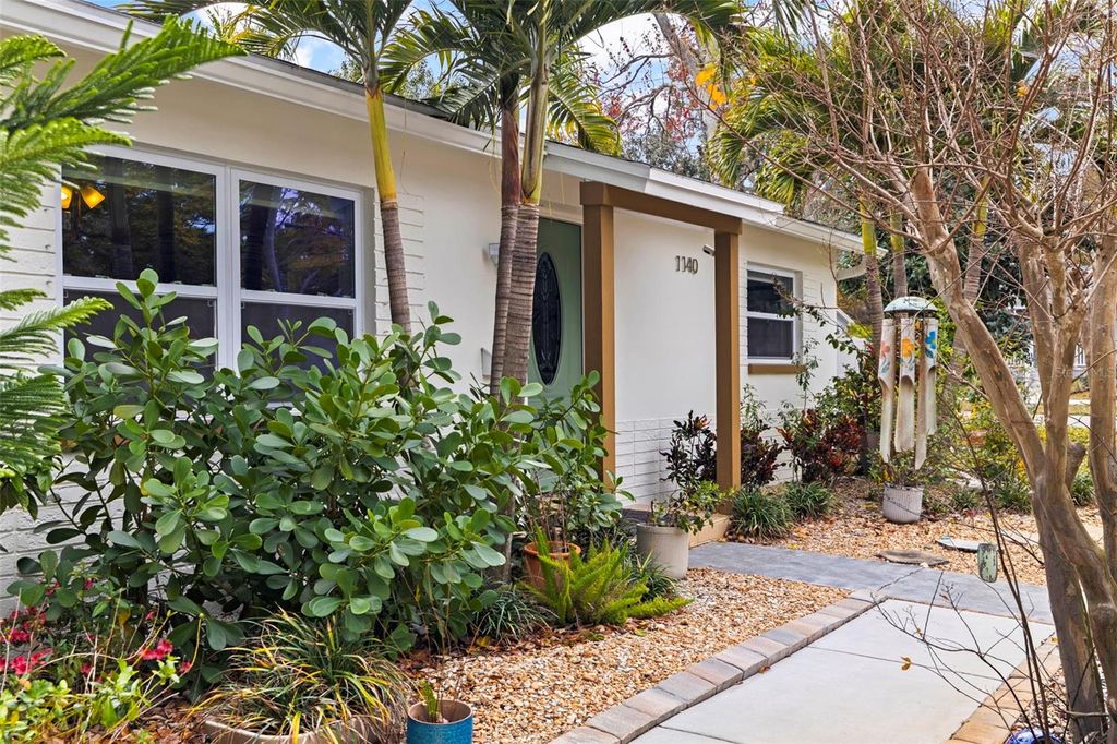 Photo of 1140 49th Avenue N, St Petersburg, FL 33703 (MLS # TB8466362)