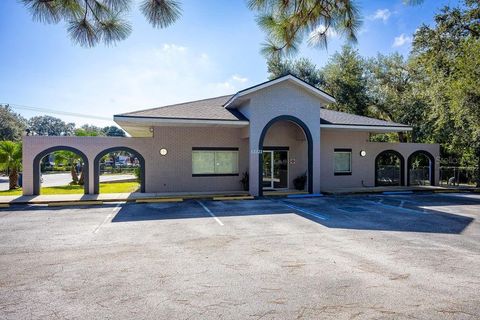 12221 N 301 HIGHWAY THONOTOSASSA FL 33592