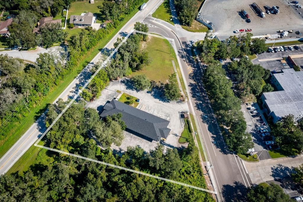Photo of 12221 N 301 Highway, Thonotosassa, FL 33592 (MLS # O6348164)