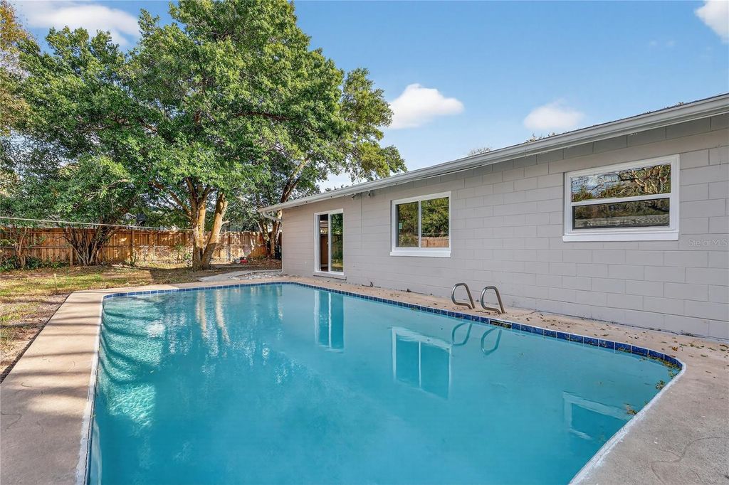 Photo of 3201 Joyann Street, Orlando, FL 32810 (MLS # O6379563)